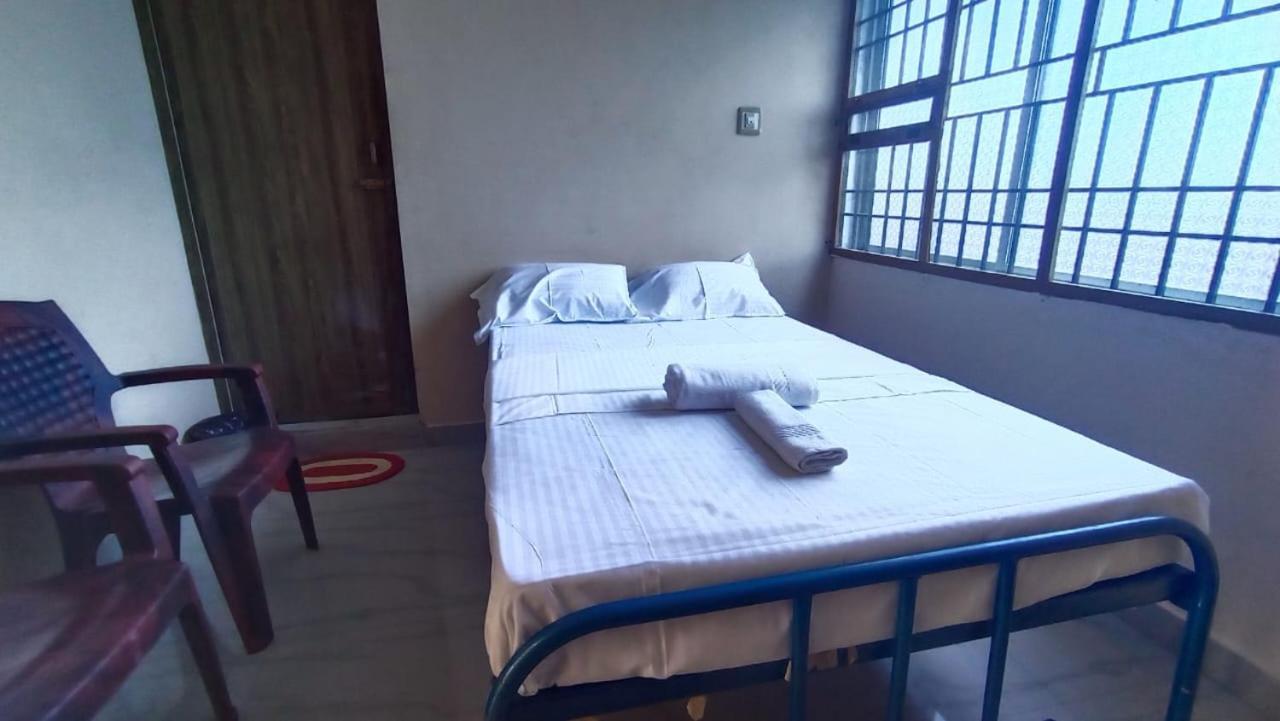 Tiruvannāmalai Thiru Arunai Guest House المظهر الخارجي الصورة